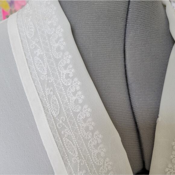 Soft Surroundings Embroidered Open Front Semi Sheer Cardigan Size Large White - Picture 3 of 7